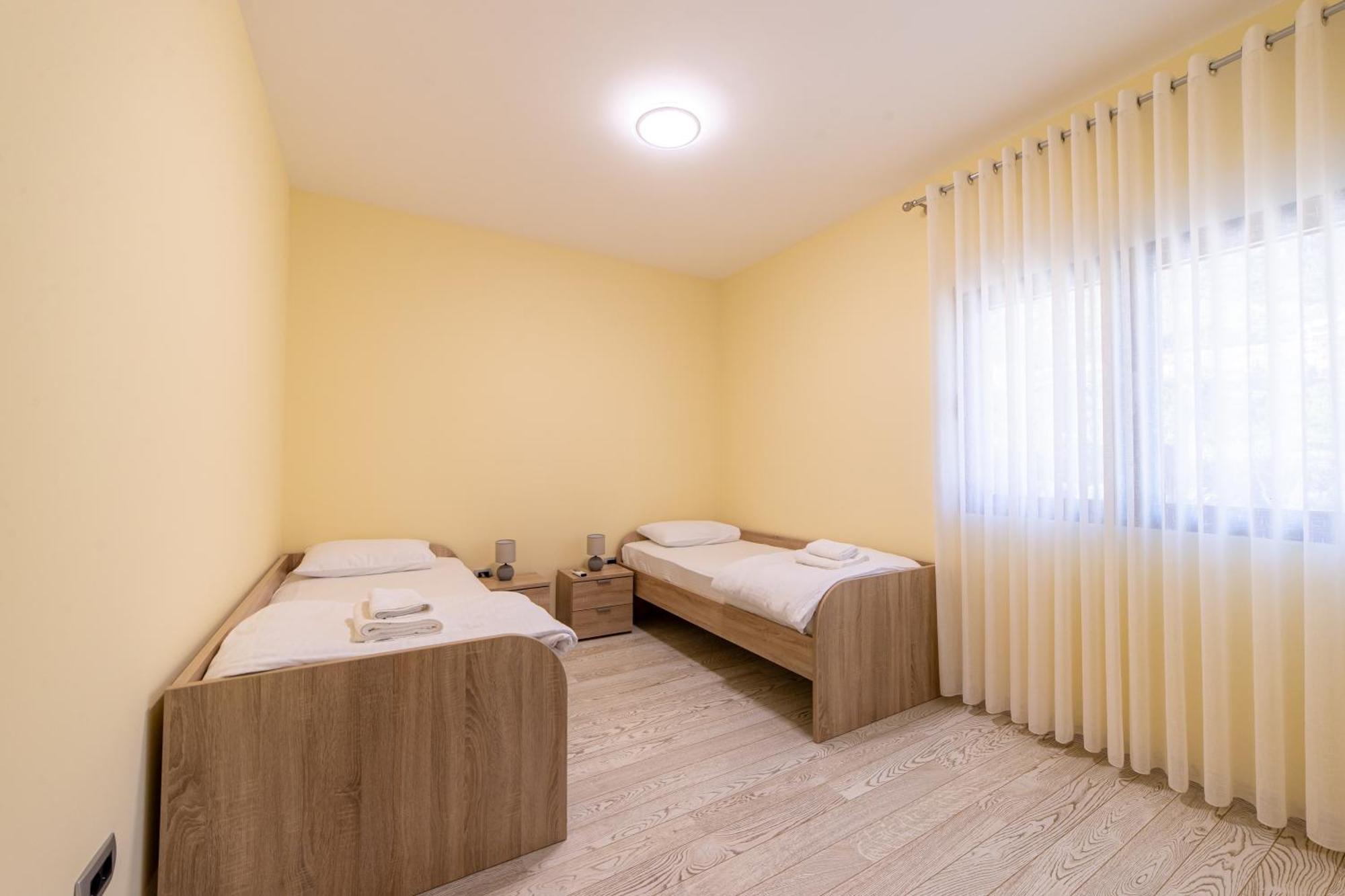 Green Bay Apartments Morinj Κότορ Εξωτερικό φωτογραφία