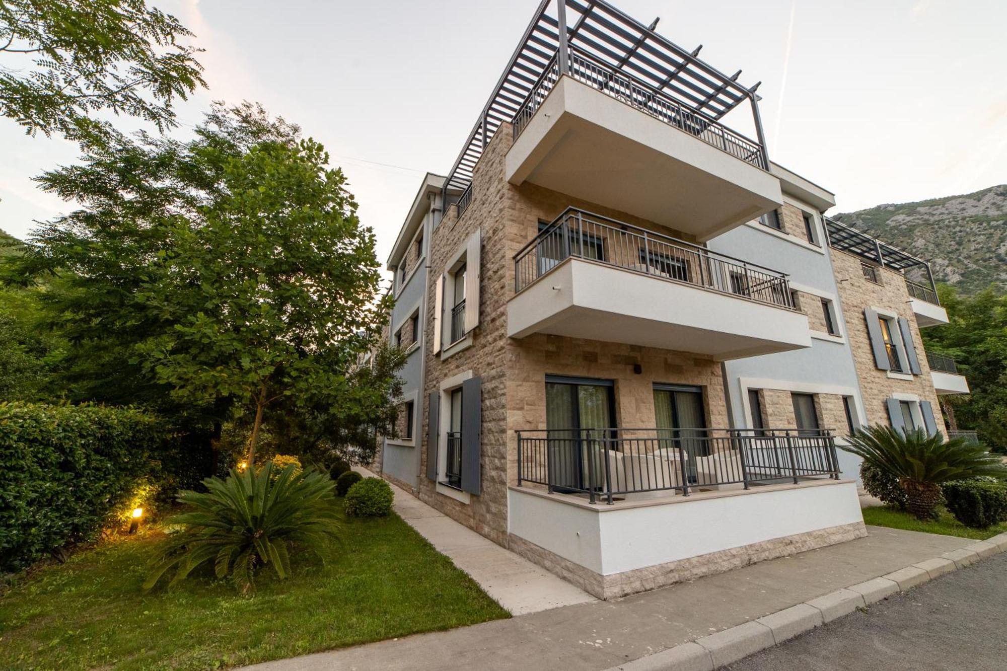 Green Bay Apartments Morinj Κότορ Εξωτερικό φωτογραφία