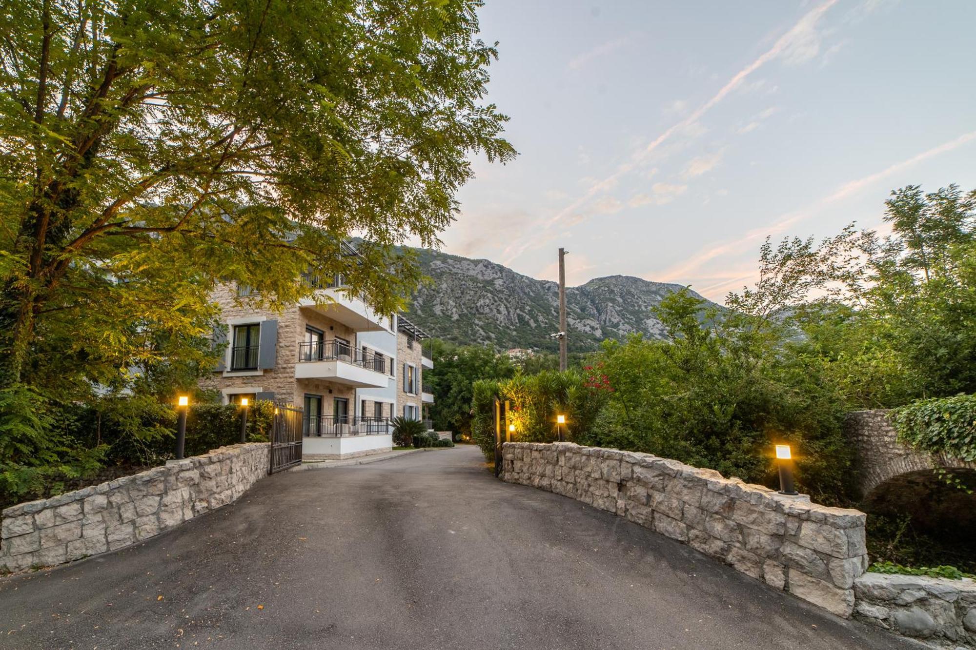 Green Bay Apartments Morinj Κότορ Εξωτερικό φωτογραφία